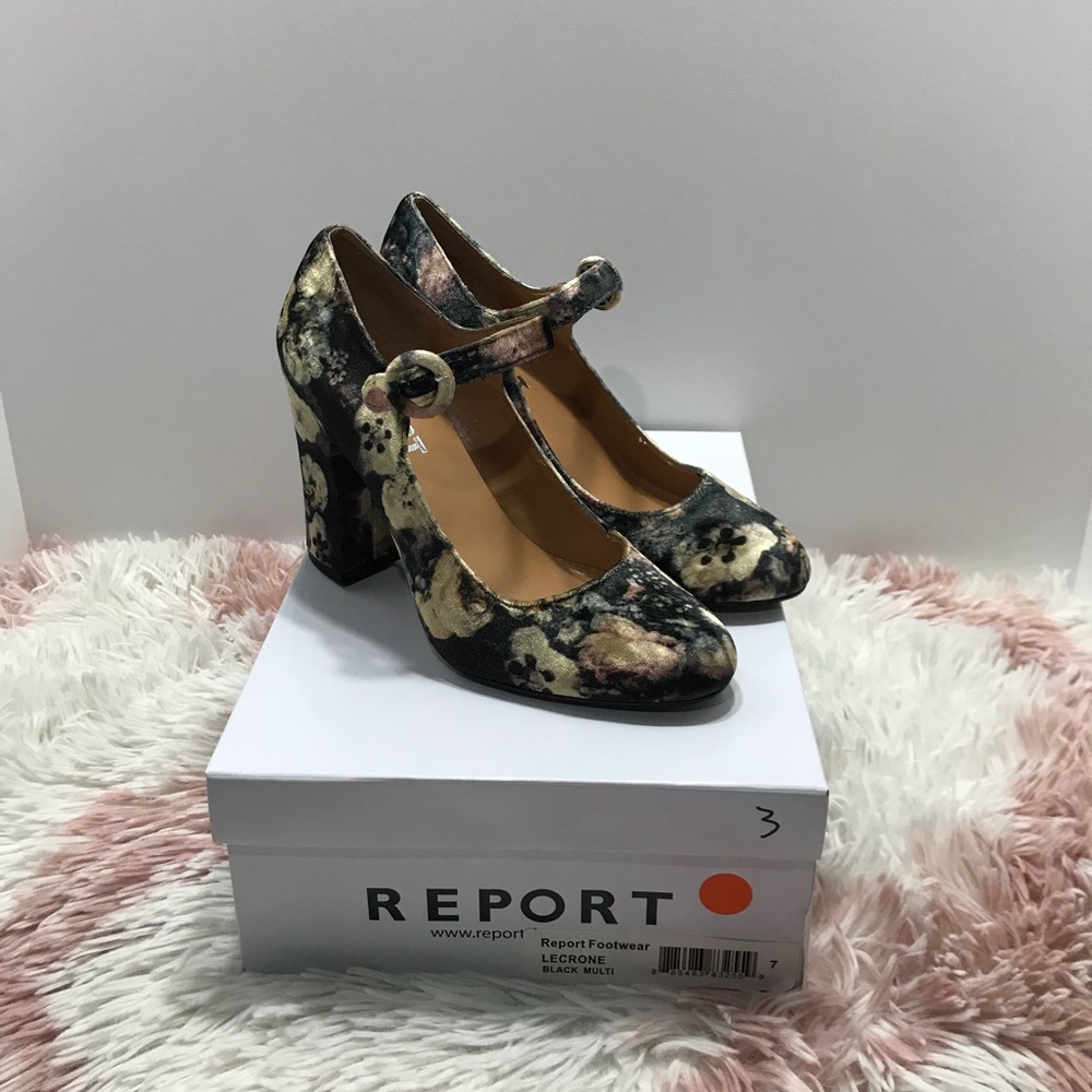 ❤️🌼 Beautiful Report heels 🌼❤️